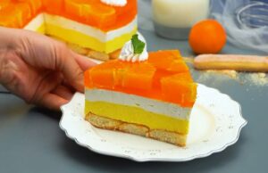 Erfrischender backfertiger Orangenkuchen mit Pudding und Schlagsahnefüllung