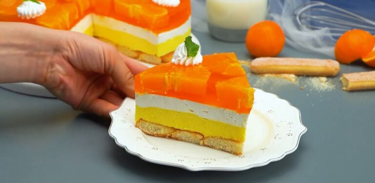 Erfrischender backfertiger Orangenkuchen mit Pudding und Schlagsahnefüllung