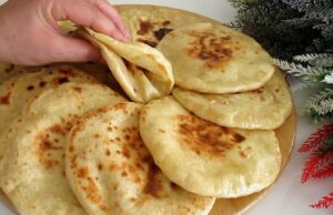 Leckere Pfannkuchen auf der Pfanne! In 10 Minuten fertig!