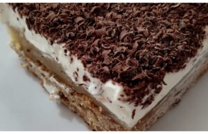 Dessert zum Kaffee oder einfach nur zum Knabbern von Äpfeln, Mascarpone und Hüttenkäse