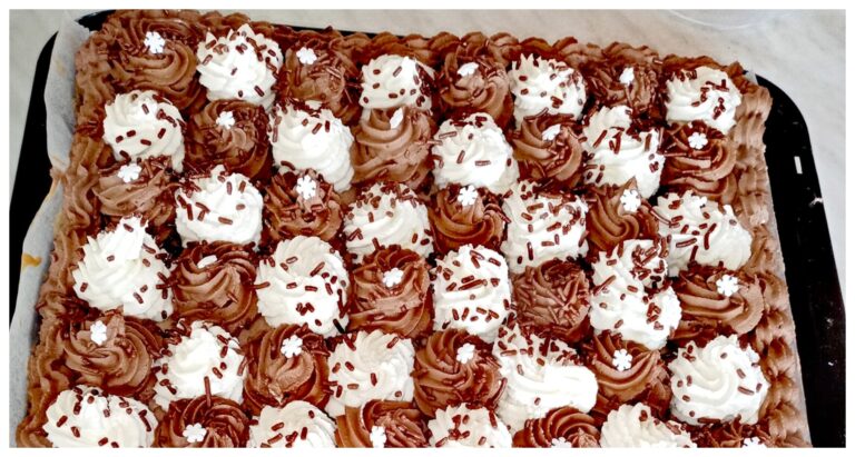 Harlekin auf einem Backblech – ein tolles Dessert zum Nachmittagskaffee