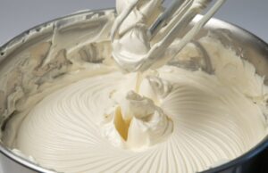 Vanillepuddingcreme – kann für viele Desserts verwendet werden