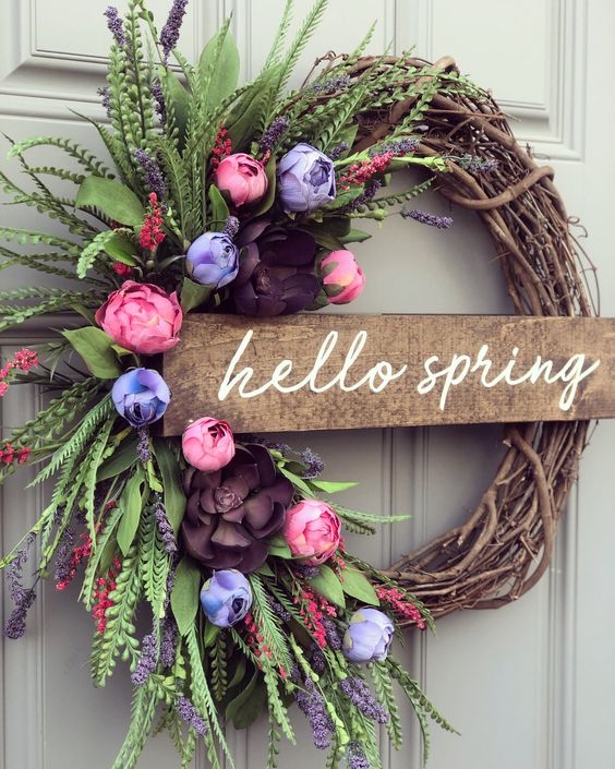 Vytvořte si letos vlastní – Inspirace na jarní věnce, které ozdobí Vaše vchodové dveře