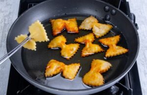 Gebackene Butterkekse in Zuckersirup – ein Muss!