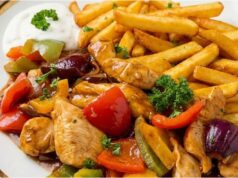 Blitzschnelle Hähnchenpfanne mit Honig und Chili: Saftiges Minuten-Gericht voller Farben Hähnchenpfanne mit Gemüse und Sweet Chili: Schnelles Gericht voller Geschmack