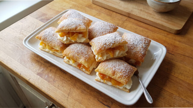 apfeltaschen-blaetterteig-mascarpone-creme Apfeltaschen aus Blätterteig mit Mascarpone-Creme