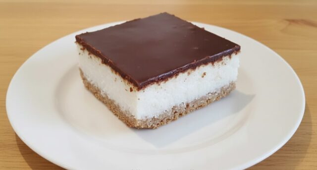 bounty-kuchen-ungebacken-1 Ungebackener Bounty-Kuchen: luxuriöses Dessert ohne Backen