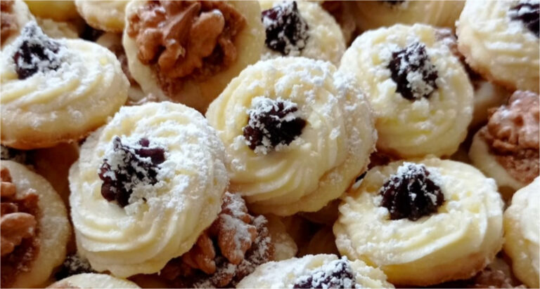 Quark- und Nusskuchen: Zarter Butterteig und zwei köstliche Füllungen