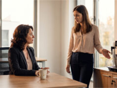 Die Kollegin ist freitags für die Reinigung der Kaffeemaschine zuständig – doch jedes Mal schiebt sie es auf Zeitmangel, und montags wächst im Kaffeesatz Schimmel Folgen von Regelverstößen.