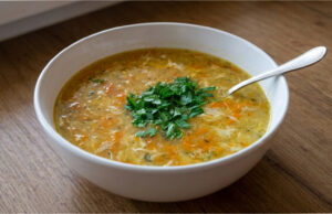 Millionensuppe mit Gemüse und Grieß: Einfach, zart und schnell zubereitet Millionensuppe mit Gemüse und Grieß – einfach, zart und schnell zubereitet