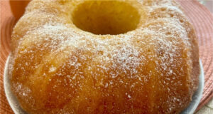 Saftiger Omas Quark-Gugelhupf: Luftiger Klassiker mit Zitronen- und Vanilleduft Saftiger Omas Quark-Gugelhupf – luftiger Klassiker mit Zitronen- und Vanilleduft