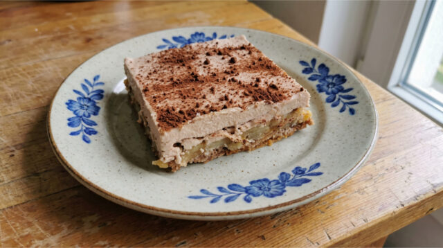 umgedrehter-apfelkuchen-puddingcreme Umgedrehter Apfelkuchen mit Puddingcreme und Kakaomarmorierung