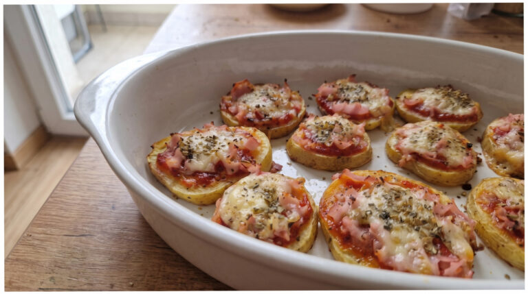 Kartoffel-Mini-Pizzen: Sehr schnell und köstlich, zum Abendessen oder als Partyhäppchen
