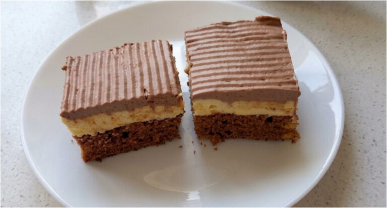 Cognac-Schnitten mit Schokolade: Saftiger Biskuit, zarte Creme und einfache Zubereitung