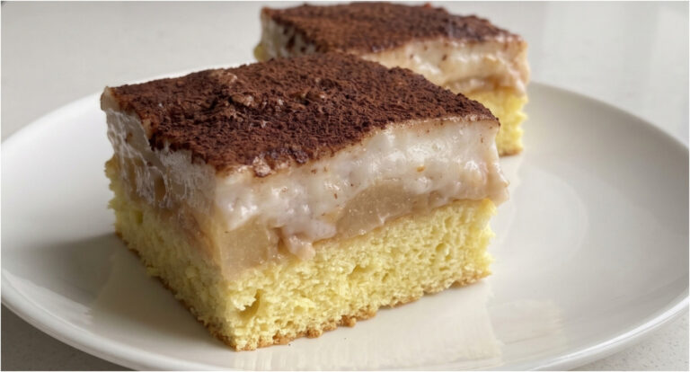 Pudding-Schnitten mit Äpfeln vom Blech: Einfacher Kuchen, den auch Anfängerinnen meistern