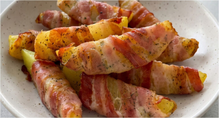 Im Speck gebackene Kartoffeln: Einfache, knusprige Beilage in 20 Minuten
