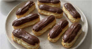 Party-Tipp, um den sich alle reißen: Mini-Windbeutel mit himmlischer Creme Windbeutel-Häppchen mit luxuriöser Creme – Mini-Dessert für jede Feier