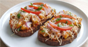Würzige Mischung für Knoblauchbrot mit Schweinefleischstreifen: Schnelles und leckeres Abendessen Würzige Mischung für Knoblauchbrot mit Schweinefleischstreifen – Ajvar verleiht volles, leicht rauchiges Aroma